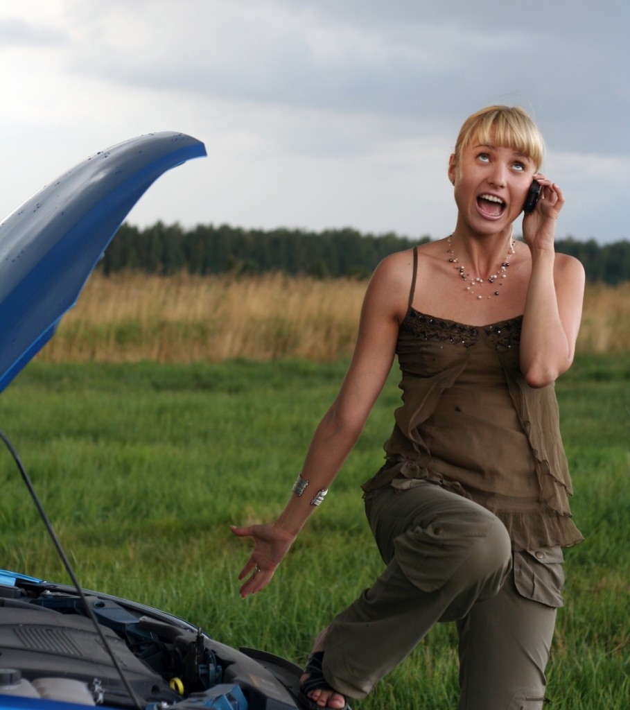 Expert Advice What To Do If You Break Down Roadside Green Flag