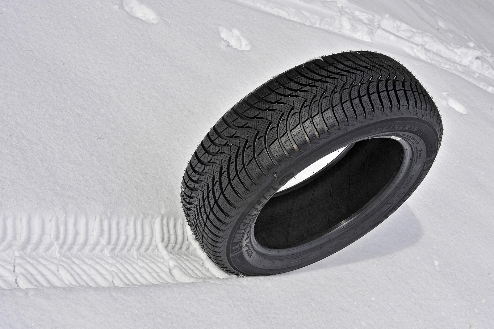 Winter tyres are designed to give grip in low temperatures