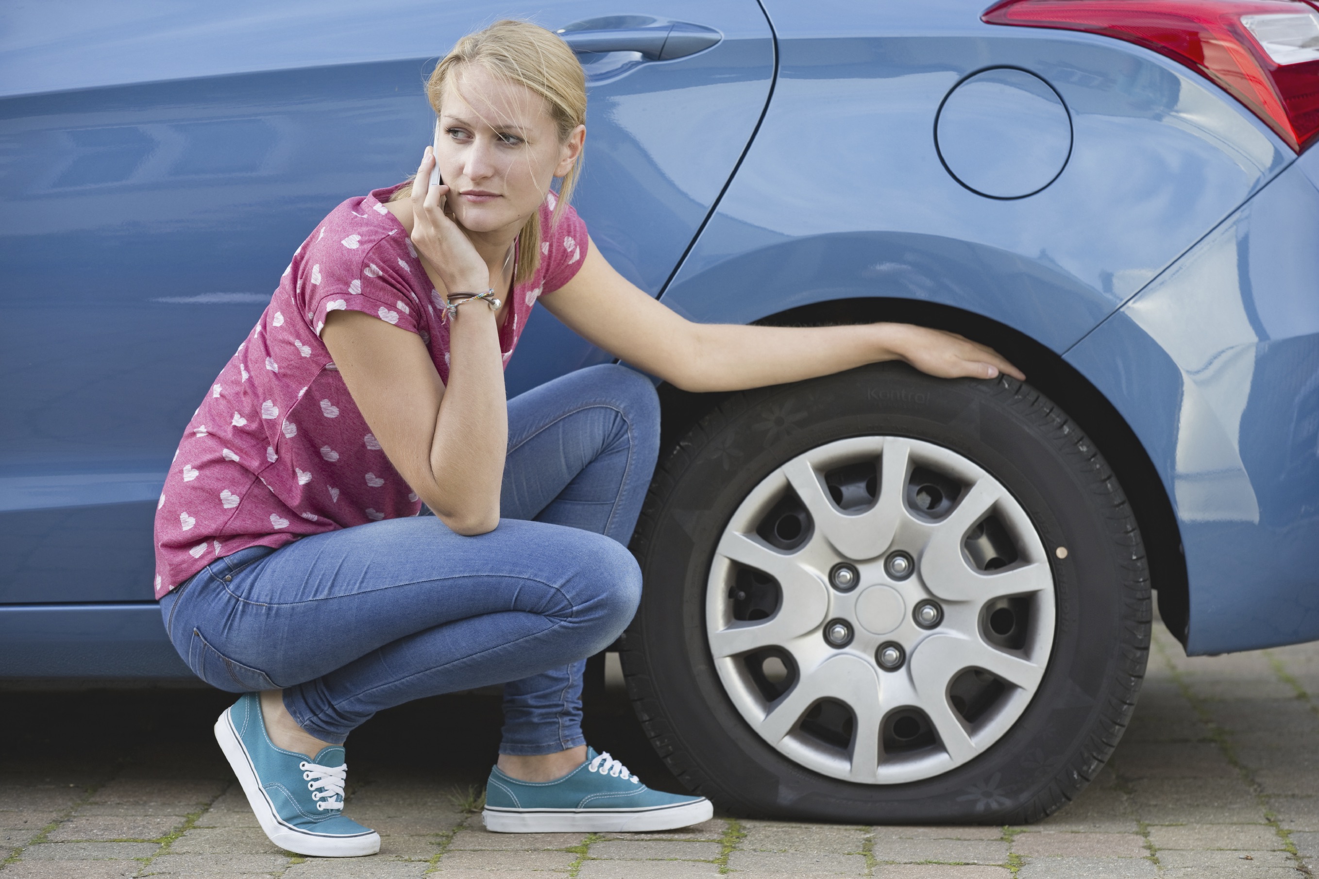 55% of British drivers say they can't change a spare wheel
