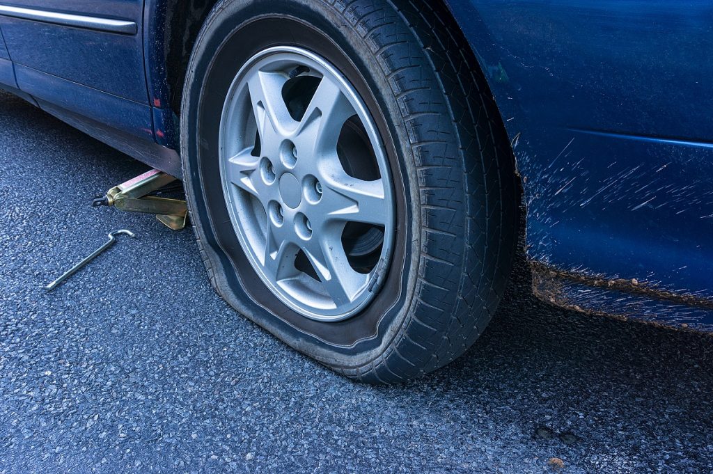 Spare wheel versus repair kit