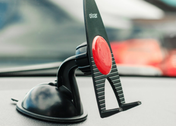 Best phone holders for a car: Olixar Dash Genie V2